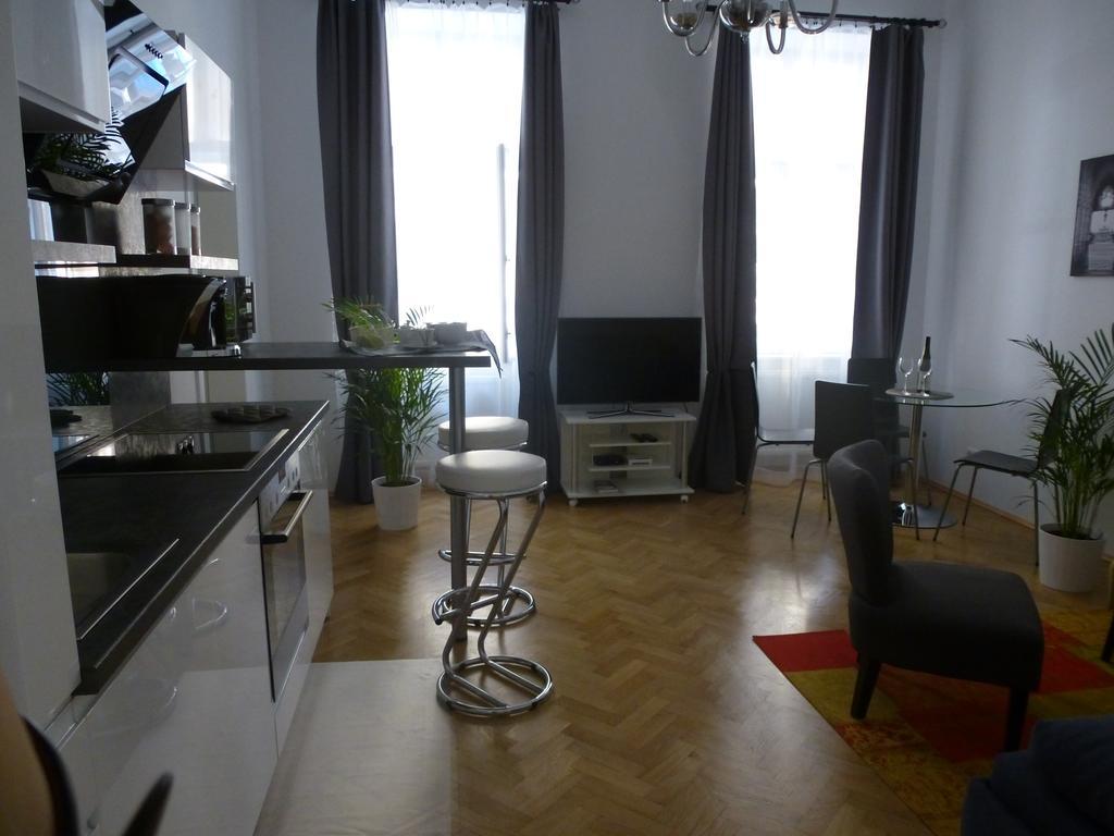 Charming Viennese Home Luaran gambar