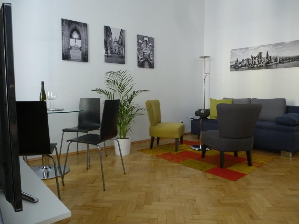 Charming Viennese Home Luaran gambar